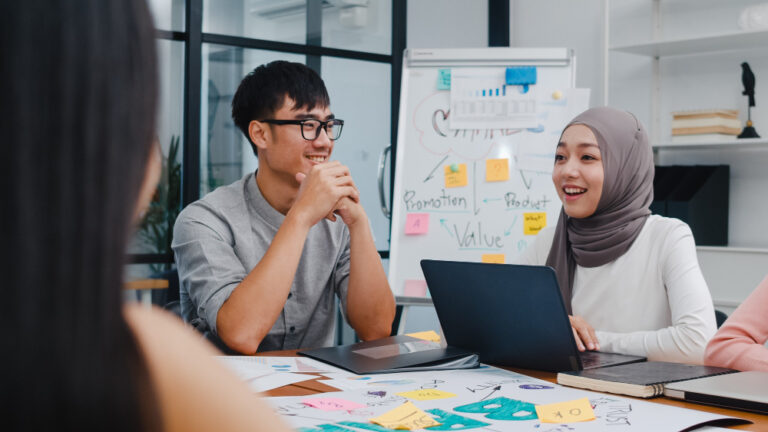 Cara Menjalin Komunikasi Yang Efektif Di Tempat Kerja